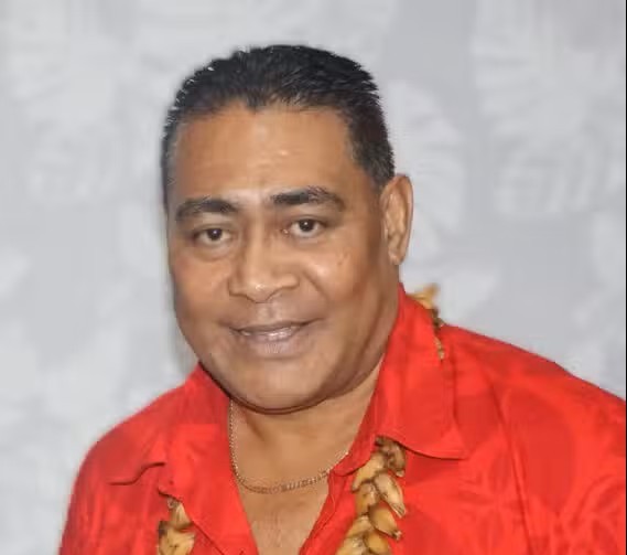 SALA-Paulo-Tuala-Poto-569x630